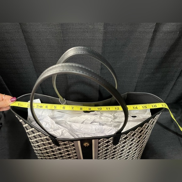 NWT Tory Burch Large Geo Logo Tote - Picture 14 of 16